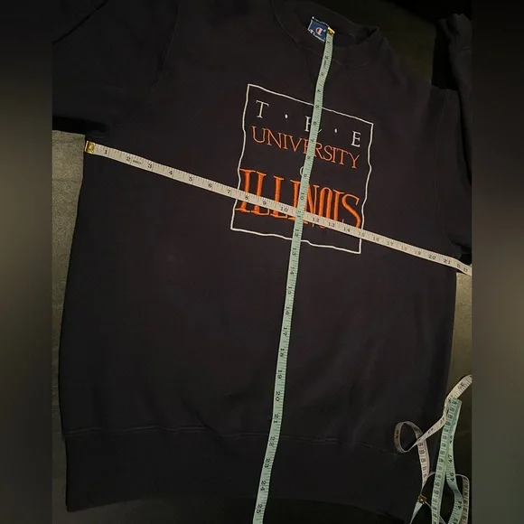 Champion Vintage University of Illinois Blue Crewneck Sweatshirt - Picture 8 of 11